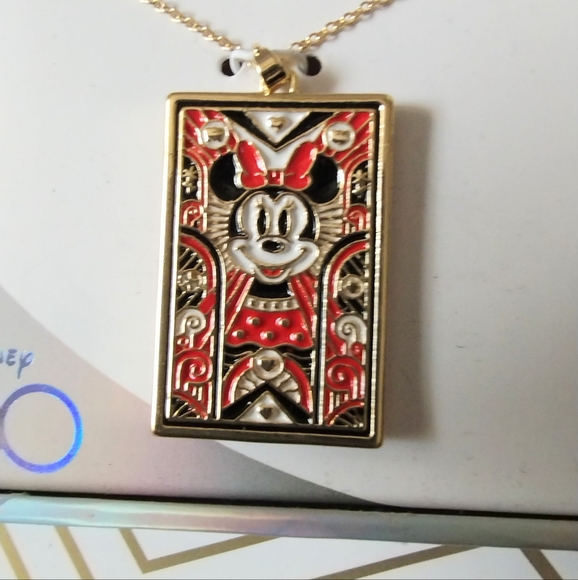 New in Box Disney Minnie Mouse Face Card Necklace - Picture 2 of 12